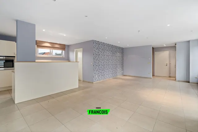 Appartement te koop in Lembeke – 1/10