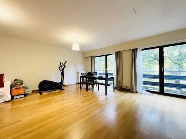 Appartement te huur in Woluwe-Saint-Pierre – 1/10