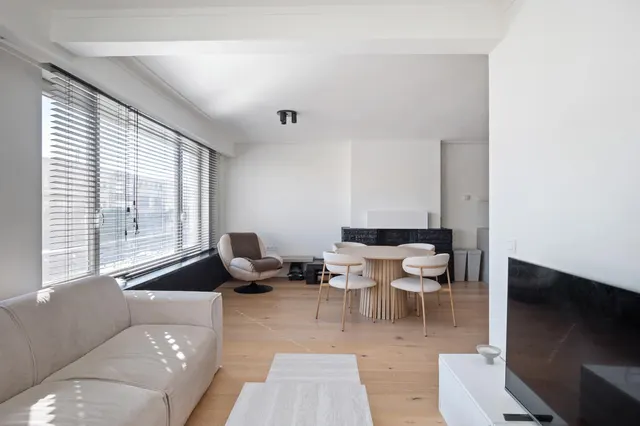 Appartement te koop in Deurne – 1/10
