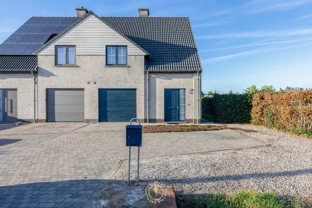 Huis à vendre à Belsele – 1/10