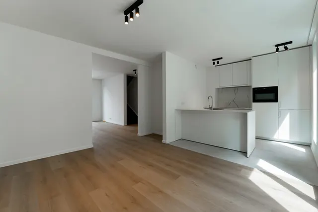 Duplex for rent in Bruxelles – 1/10