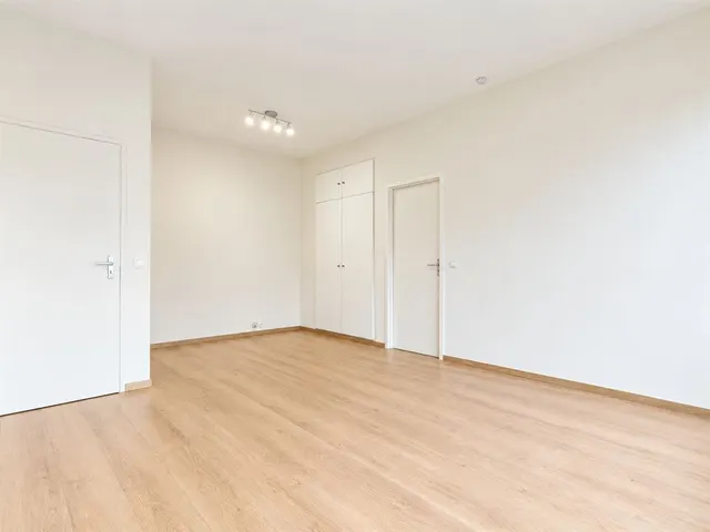 Appartement te huur in Uccle – 1/6