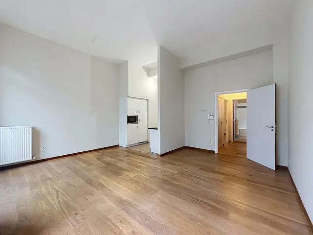 Appartement te huur in Bruxelles – 1/10