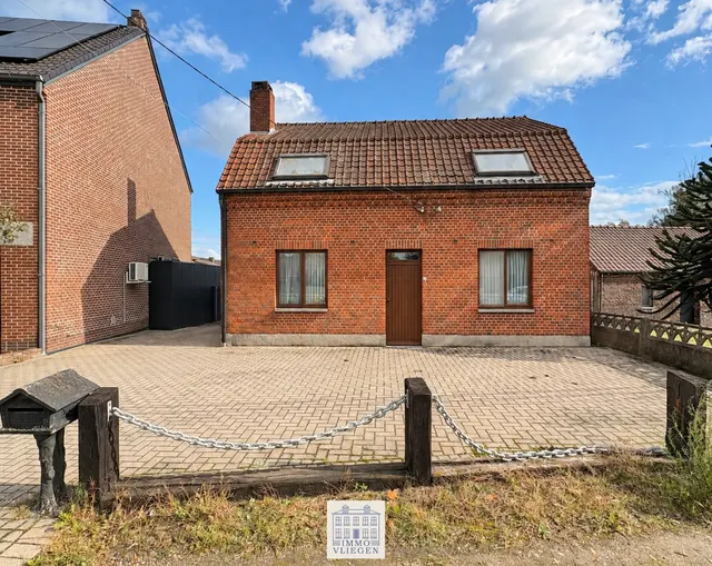 Huis te koop in Neeroeteren – 1/10