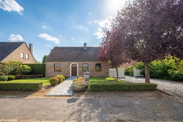 Huis te koop in Arbre – 1/10