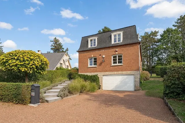 Maison à vendre à Waterloo – 1/10