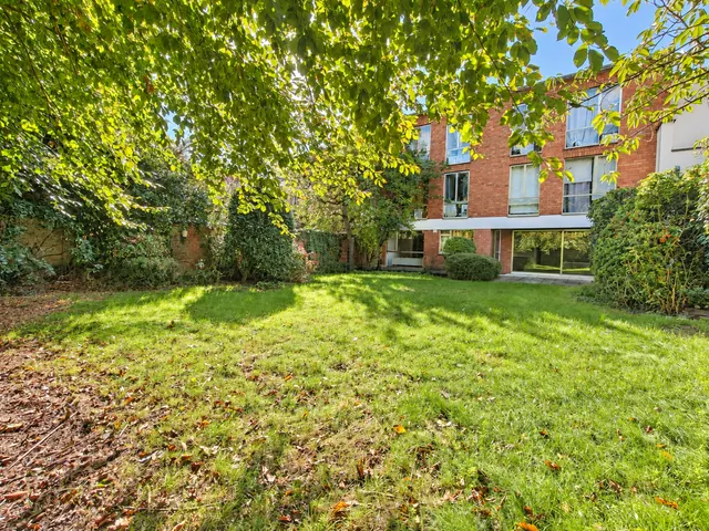Gelijkvloerse verdieping for rent in Berchem – 1/10