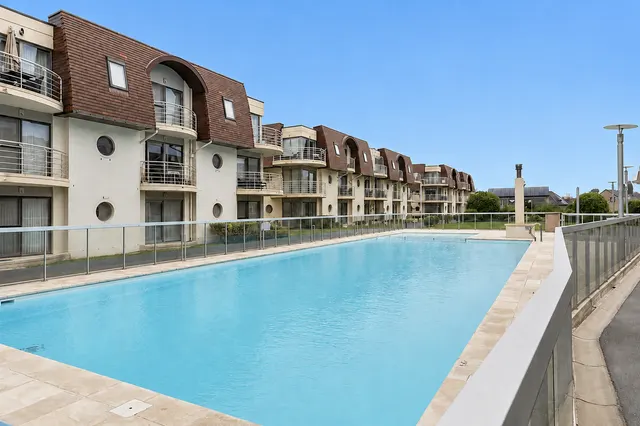 Apartment for sale in Bredene – 1/8