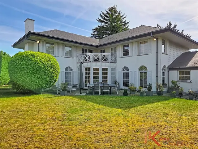 Villa te koop in Beersel – 1/10