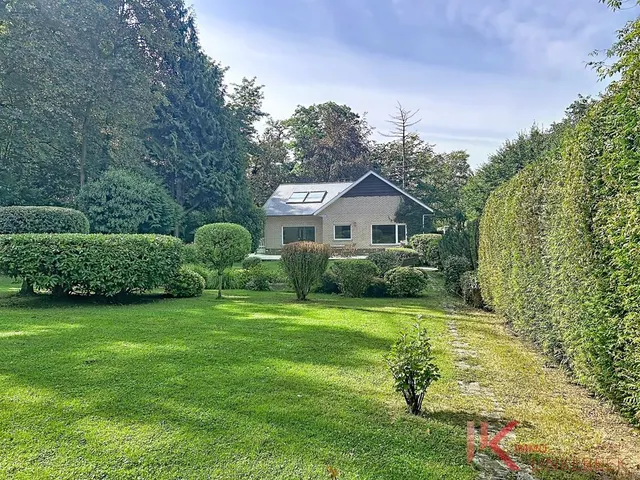 Huis te koop in Beersel – 1/10