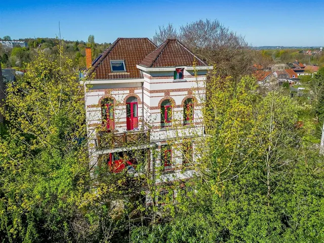 Huis te koop in Uccle – 1/10