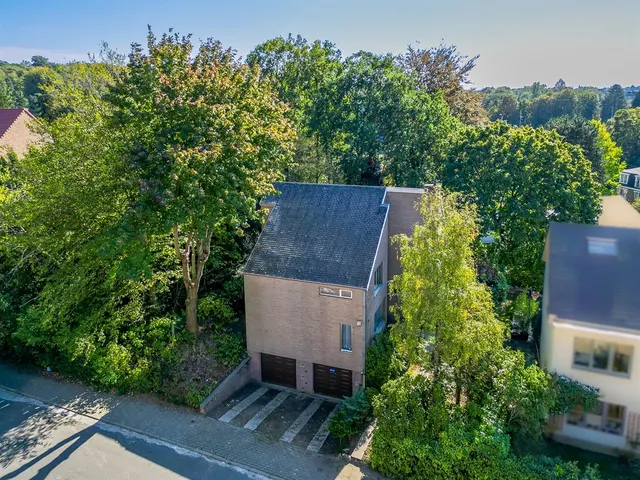 Huis te koop in Uccle – 1/10