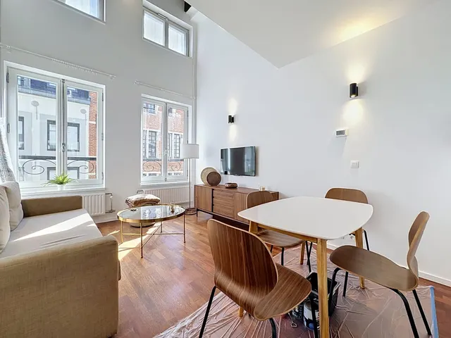 Appartement te huur in Bruxelles – 1/10