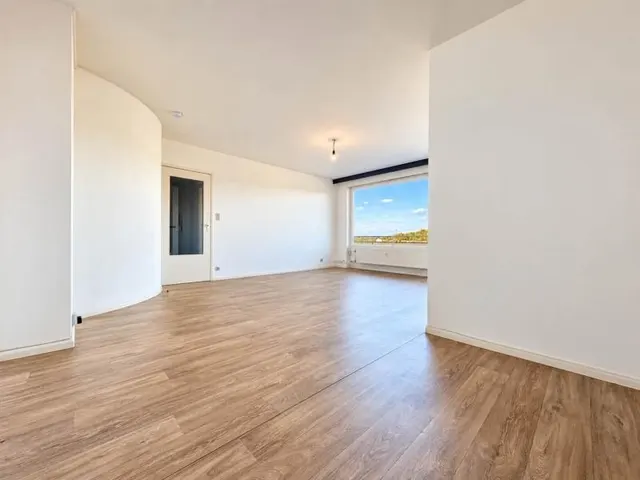 Appartement te koop in Seraing – 1/10