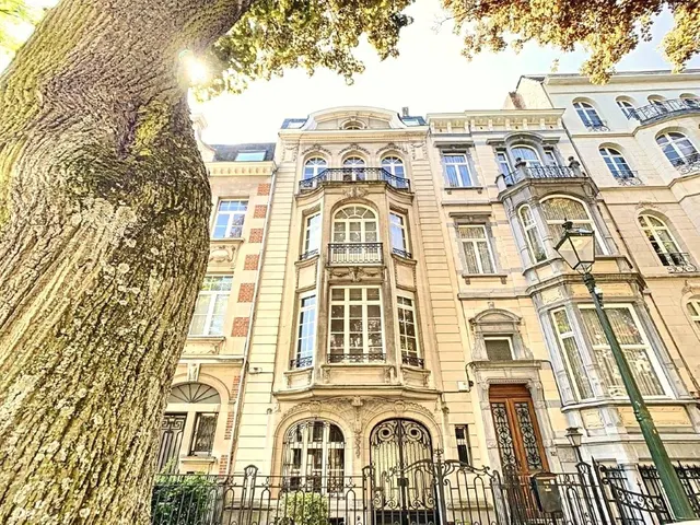 Huis te koop in Ixelles – 1/10