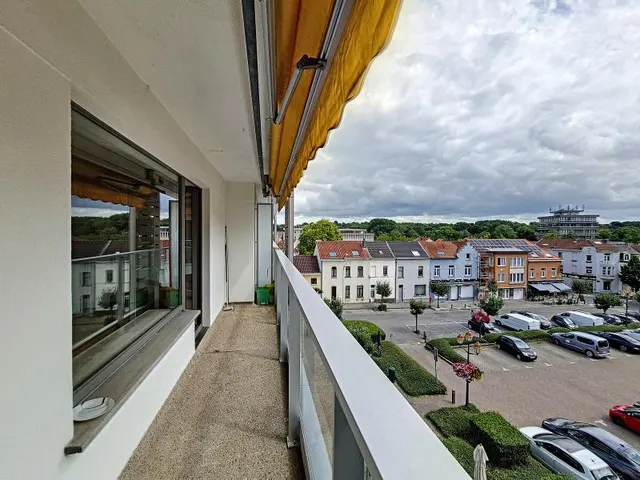 Appartement te huur in Woluwe-Saint-Pierre – 1/10