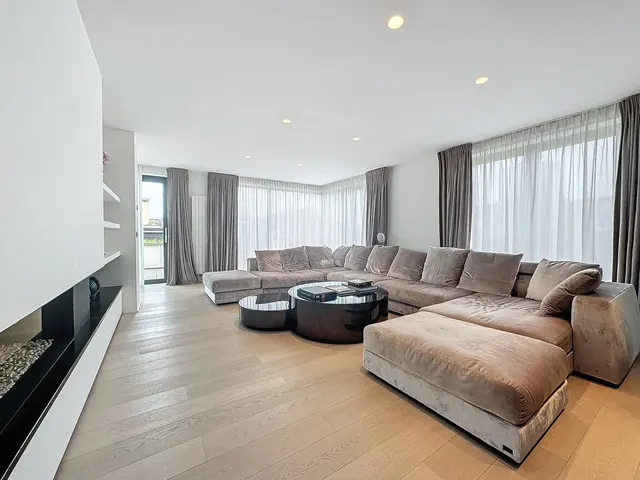 Appartement te huur in Ixelles – 1/10