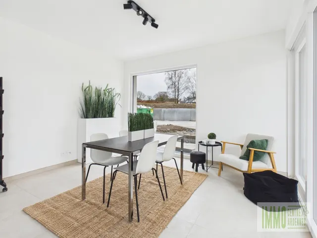 Appartement à vendre à Libramont-Chevigny – 1/10