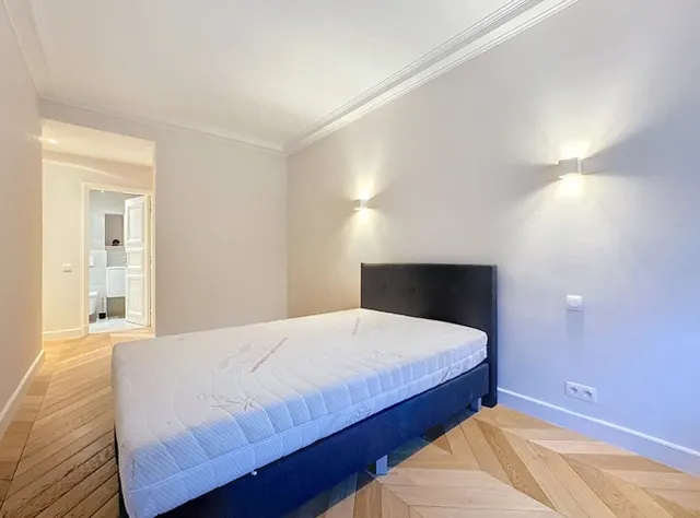 Appartement te koop in Ixelles – 1/10