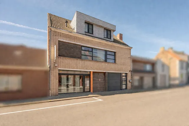 Huis te koop in Oudenburg – 1/10