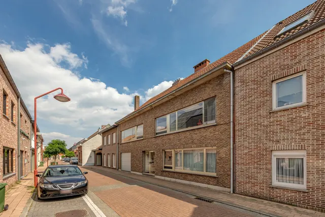 Huis te koop in Stabroek-Putte – 1/10
