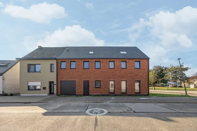 Huis te koop in Antwerpen Berendrecht-Zandvliet-Lillo – 1/10