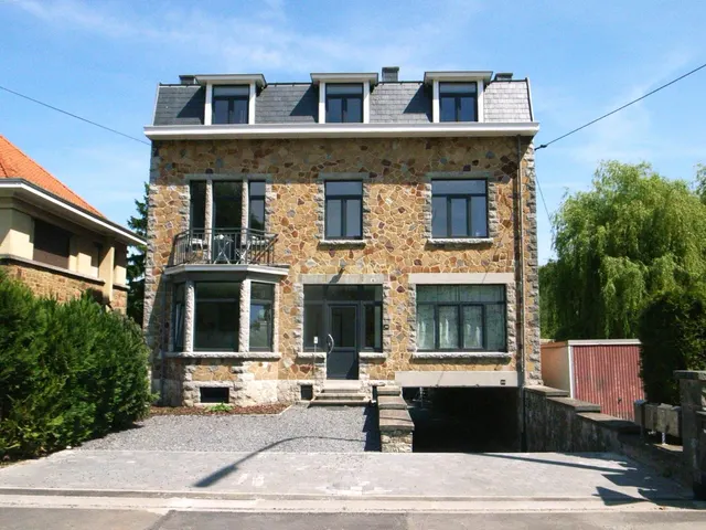 Appartement te huur in Profondeville – 1/10