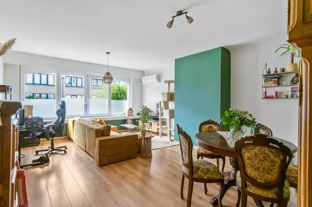 Appartement te koop in Deurne – 1/10