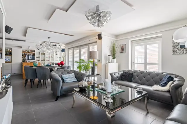 Duplex à vendre à Hoboken – 1/10