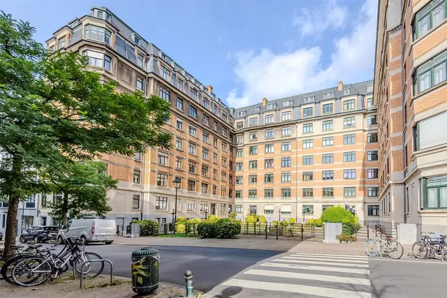 Appartement te koop in Saint-Gilles – 1/10