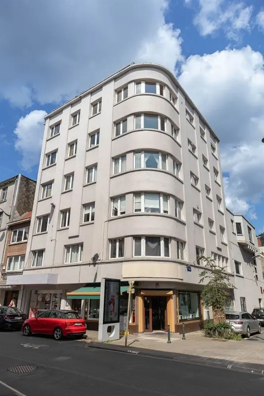 Appartement te koop in Uccle – 1/10