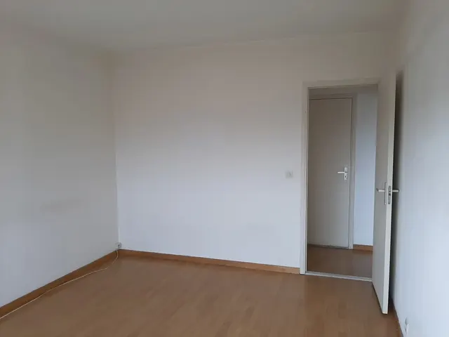 Appartement te huur in Charleroi – 1/9