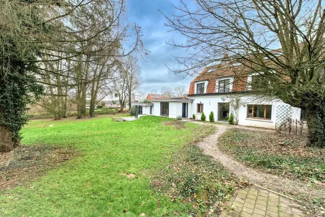 Huis te koop in Beersel – 1/10