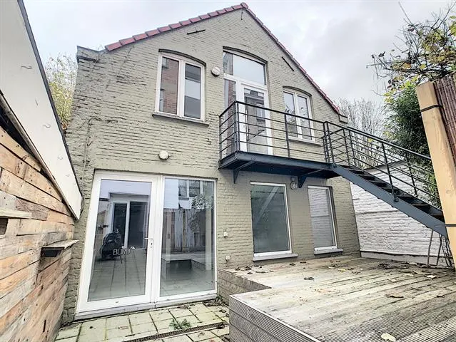 Huis te koop in Ixelles – 1/10