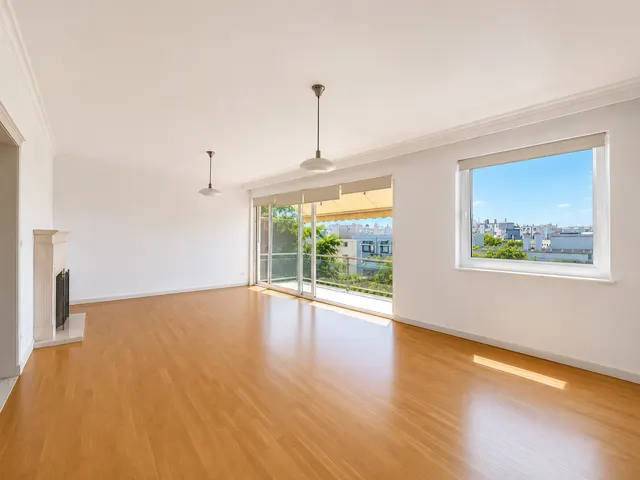 Apartment for sale in Ixelles – 1/10