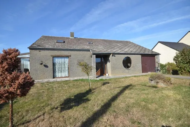 Maison à vendre à Pesche – 1/10