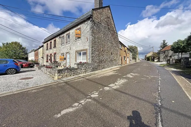 Huis te koop in Hanzinelle – 1/10
