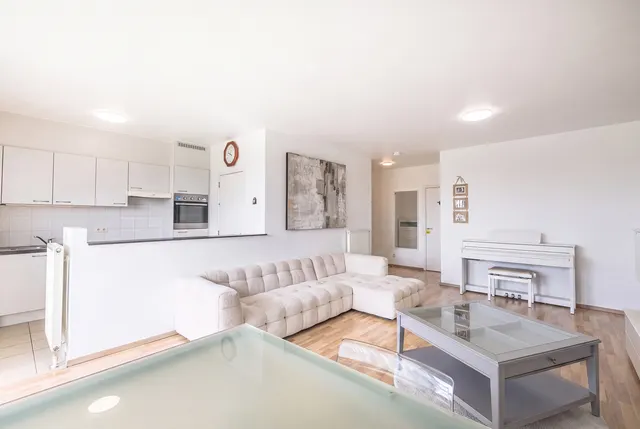 Appartement te koop in Molenbeek-Saint-Jean – 1/10