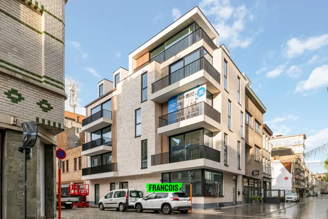 Appartement te koop in Oostende – 1/10