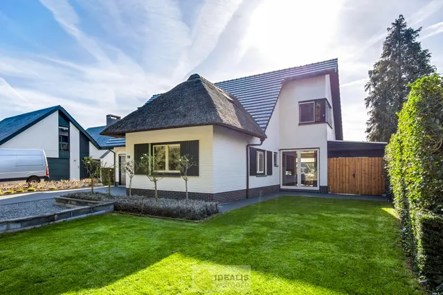 Villa à vendre à Neerpelt – 1/10
