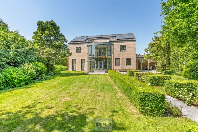 Villa à vendre à Achel – 1/10