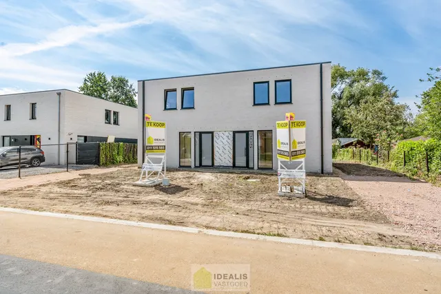Eengezinswoning te koop in Hasselt – 1/10