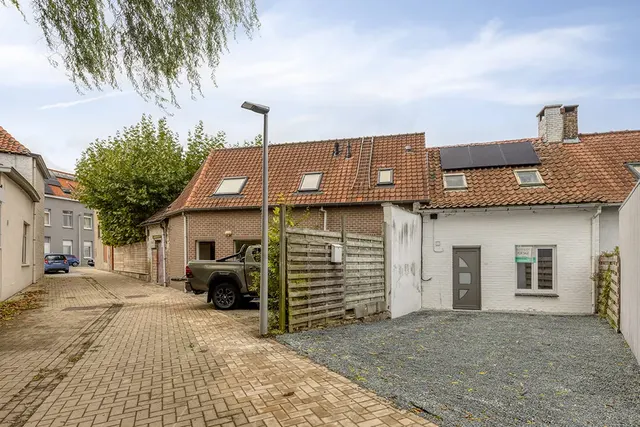Huis te koop in Kortrijk – 1/10