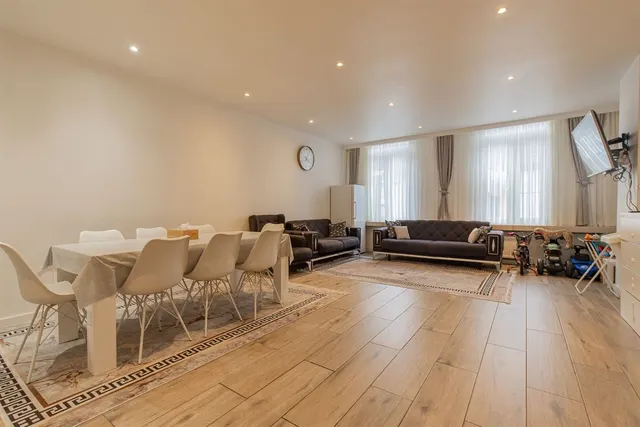Duplex/Penthouse te koop in Temse – 1/10