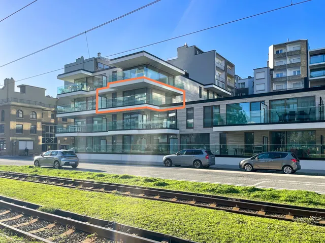 Appartement te koop in Oostende – 1/10