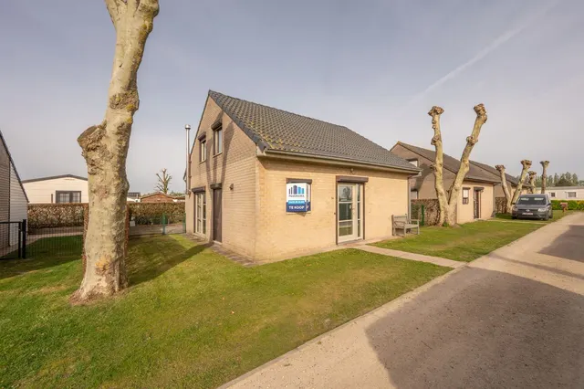 Huis te koop in Jabbeke – 1/10