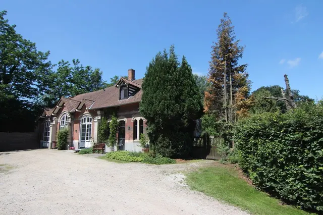 Uitzonderlijke woning te huur in Schoten – 1/10