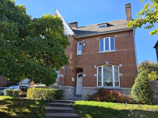 Huis te huur in Ottignies – 1/9