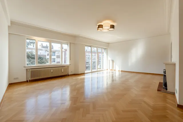 Appartement te koop in Ixelles – 1/10