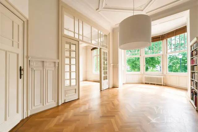 Huis te koop in Ixelles – 1/10